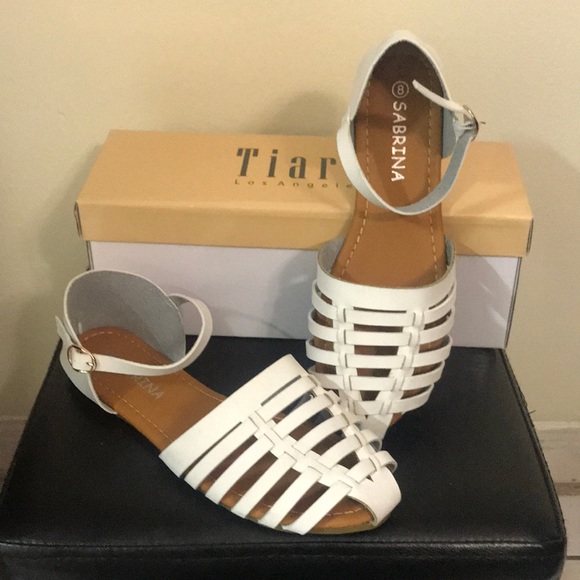 HOST PICK White woven sandals - Picture 3 of 4